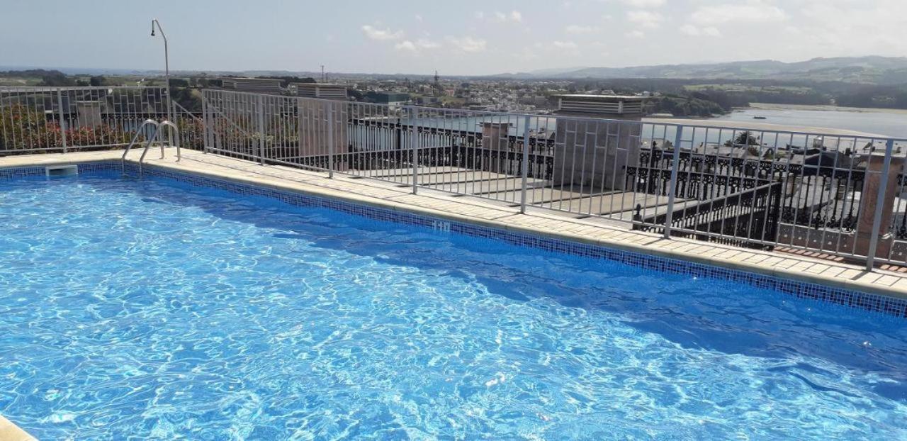 Moderno Piso Con La Mejor Terraza De Ribadeo Y Vistas Maravillosas Exterior foto