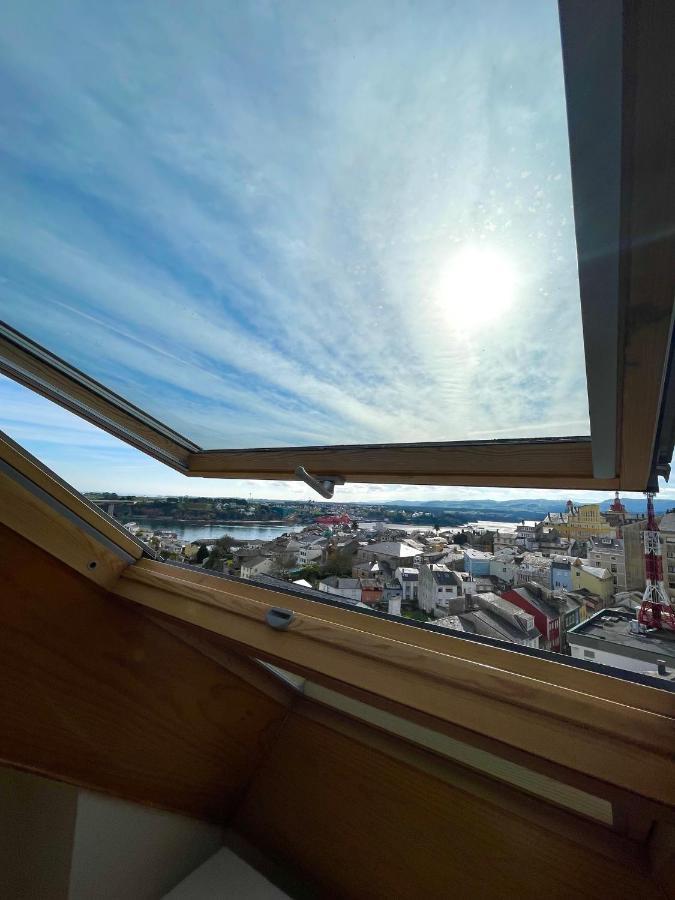 Moderno Piso Con La Mejor Terraza De Ribadeo Y Vistas Maravillosas Exterior foto